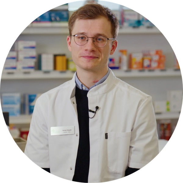 Portret van apotheker Yentel Heyde